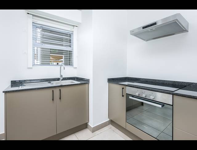 2 BEDROOM APARTMENT FOR SALE IN LANGEBERG RIDGE